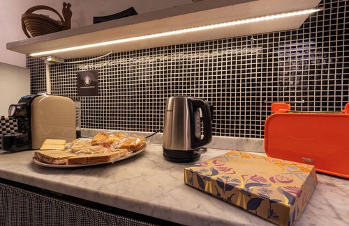 La Spezia Apartment | Stone house at the foot of the Cinque terre park.