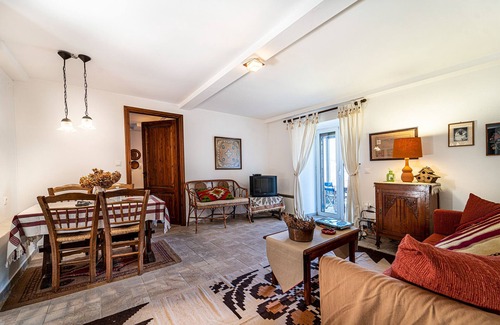 Vitina House | Stone house in the heart of Vytina-Mainalo