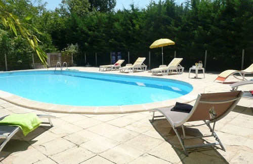 Grives House | Stone house of character with very large swimming pool 1850 prices: 20.07-27.07