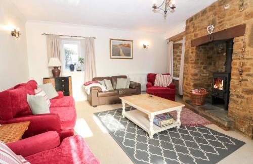 Hook Norton House | Stone Wheel Cottage