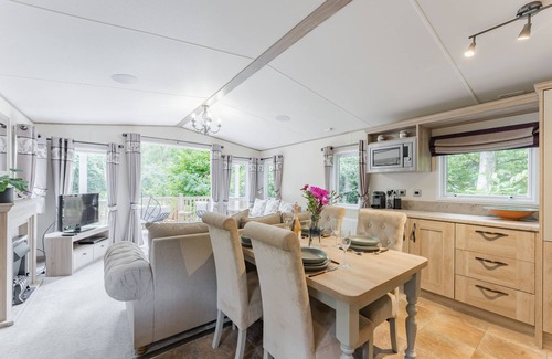 Weybourne Apartment | Stonechat - sleeps 4, High Kelling