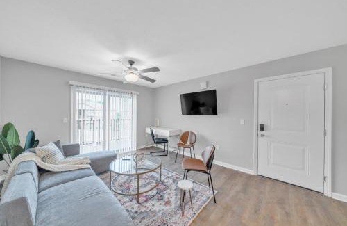 New Albany Apartment | Stonecrest 623, 2bd Apt I Free Parking I Pool