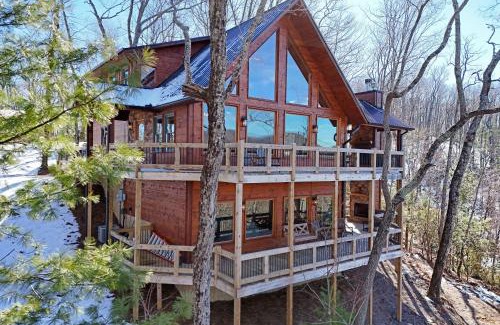 Hidden Lake House | Stoneman Lodge | Cherry Log