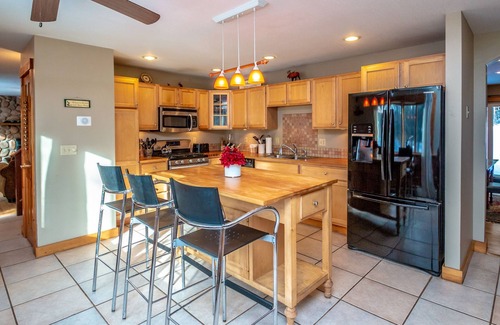 Intervale House | Story Land, Living Shores, 3.8 miles.n
