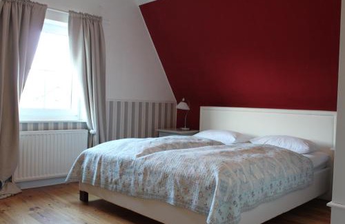 Alt-Travemunde/Ronnau Hotel | Strandperle Lieblingsplatz Hotel