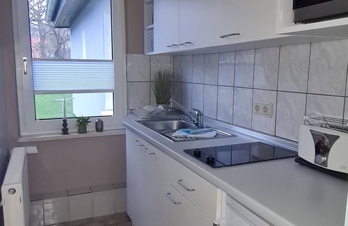Graal Mueritz House | "Strandvergnügen", 100 m to the dream beach, whole terrace bungalow with parking