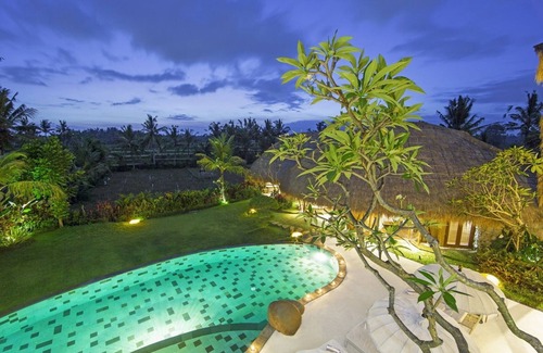 Singakerta Villa | Stream & Rice Fields View 5BR Villa, Ubus - W/Daily House Keeping!