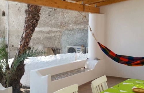 San Vincenzo House | Stromboli, At Nino's House