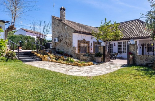 Villanueva del Rio y Minas House | Stunning private villa for 6 people with A/C, private pool, WIFI, TV and patio