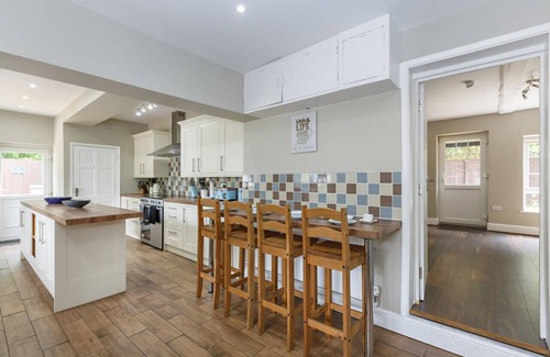 Norwich House | Stubbs House, Loddon, sleeps 20, 2 hot tubs