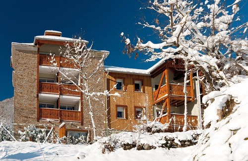 Ax-les-Thermes Apartment | Studio Équipé 800m des remontées mécaniques !