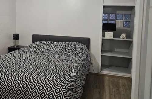 Orgelet Apartment | Studio 1 Chambre, Cosy au Calme. Salle de Bains, WC Séparé et Grande Cuisine