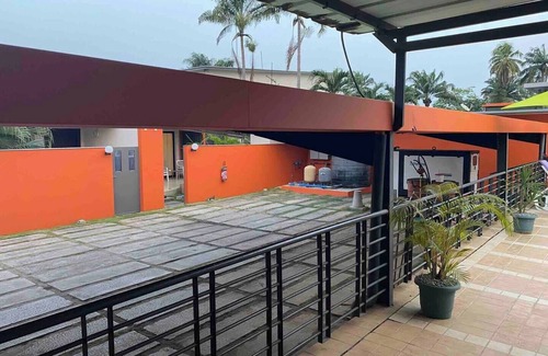 Marcory Apartment | Studio 1 guest house