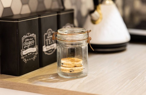 Merthyr Tydfil Apartment | Studio 11 - Brynchan