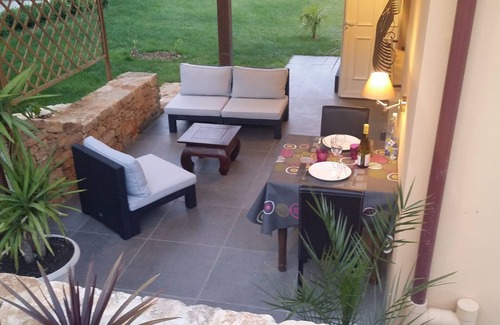 Sarlat-la-Caneda Apartment | Studio 2 with free parking Sarlat center