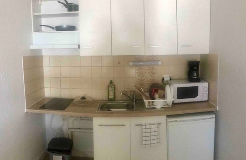 La Paillade Apartment | Studio 27m2 with parking and near tram Line 3