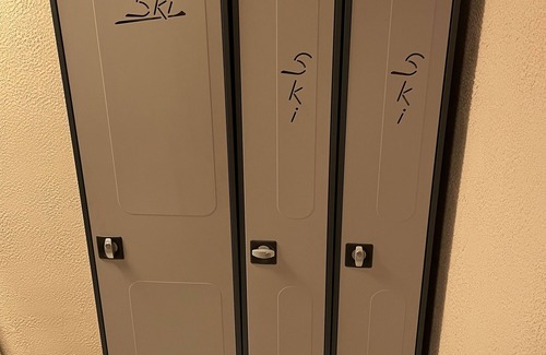 Porte-Puymorens Apartment | Studio 3 Les Bouleaux aux Pieds des Pistes de Skis