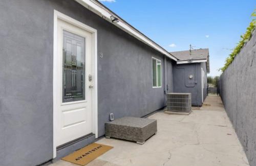 Grant Hill Apartment | Studio 3 Min to Downtown Beaches Freeways Airport