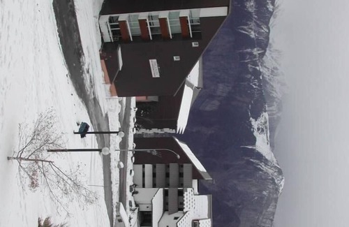 Eclose-Est Apartment | Studio 3 stars comfortable for 4 people - close to the ski lifts