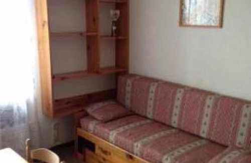 Eclose-Est Apartment | Studio 3 stars comfortable for 4 people - close to the ski lifts