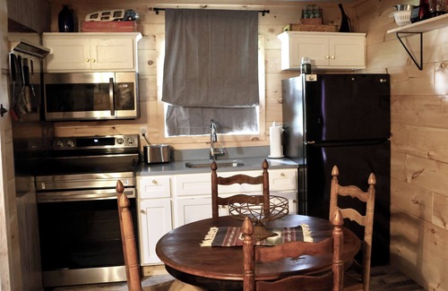 Sloans Valley Cottage | Studio 34 at Villager, Pool, Resort Dock