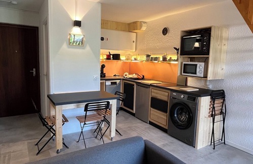 Hotonnes Apartment | Studio 35m2 with mezzanine, Plans d'Hotonnes, Haut Valromey