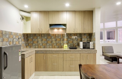 Hauz Khas Apartment | Studio 37 with a beautiful glass-room