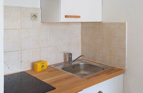 Juan-les-Pins Apartment | Studio 423 Bord de mer Résidence Graziella