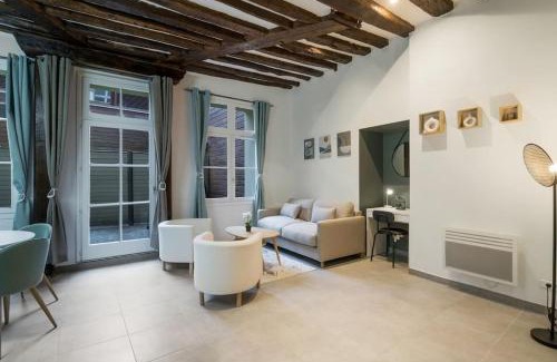 5th Arrondissement Apartment | Studio 4pers with Terrace#La Sorbonne#Panthéon