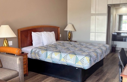 Mesquite Hotel | Studio 6 Suites – Mesquite, TX – Gross Rd.
