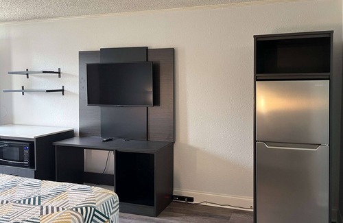Perry Hotel | Studio 6 Suites Perry, GA
