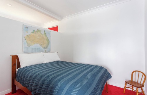 Hamilton Hill Apartment | Studio 8 Hamilton Hill