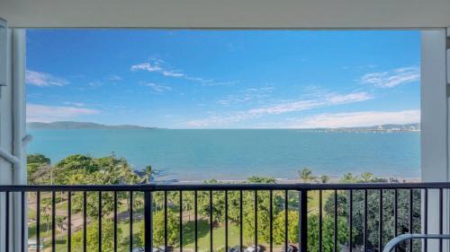 North Ward House | Studio 908 - Panoramic Ocean Views On The Strand