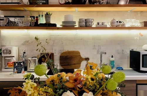 Montclair Apartment | Studio A - Modern Montclair Studio complete kitchen, bathroom plus loft sleeps 4