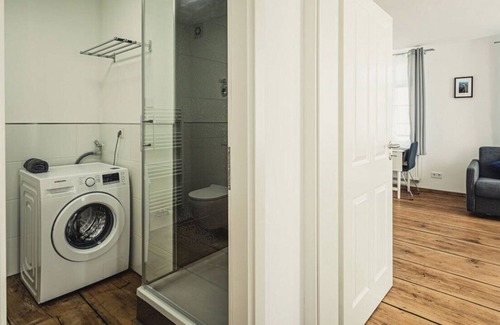 Lahr House | Studio apartment (No. 5) Modern-antique with great equipment