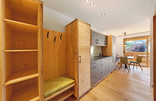 Fie allo Sciliar Apartment | Studio Apartment 'Bozen' with Mountain View, Shared Garden and Wi-Fi