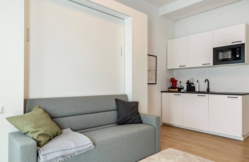 Muehldorf am Inn Apartment | Studio Apartment 'Deluxe Apartment No. 4' with Wi-Fi