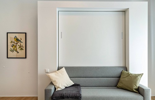 Muehldorf am Inn Apartment | Studio Apartment 'Deluxe Apartment No. 6' with Wi-Fi