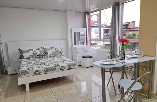 Popayan House | STUDIO APARTMENT CLOSE TO CAMPANARIO SHOPPING CENTER