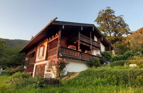 Bayrischzell Apartment | Studio Apartment 'Haus Sunnleitn Vogelsang' with Mountain View, Private Terrace and Wi-Fi