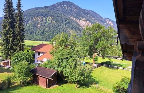 Bayrischzell Apartment | Studio Apartment 'Haus Sunnleitn Vogelsang' with Mountain View, Private Terrace and Wi-Fi