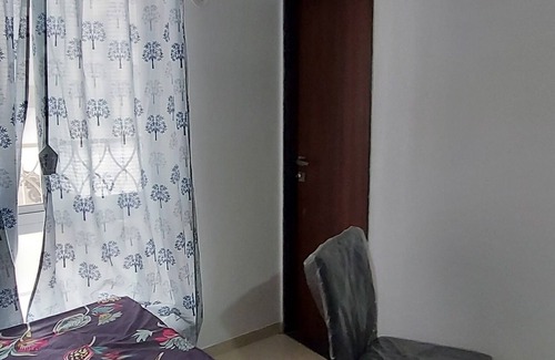Wagholi Apartment | Studio Apartment in Kharadi. cozy apartment in enjoyable Pune with WiFi, AC