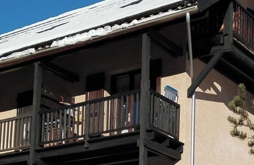 Nevache Apartment | Studio apartment in the mountains (1600 m.a.s.l.) Full southern exposure