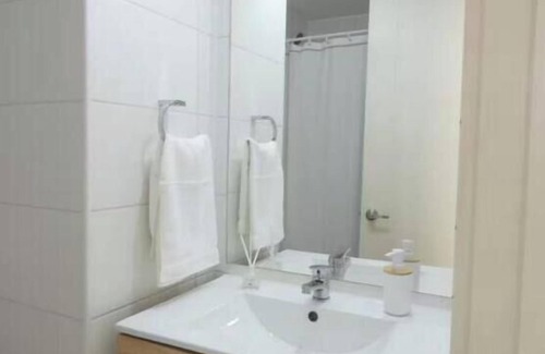Downtown Santiago Apartment | Studio apartment, subway stations and Barrio Italia nearby. WiFi.