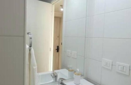 Downtown Santiago Apartment | Studio apartment, subway stations and Barrio Italia nearby. WiFi.
