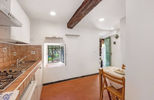 Semorile Apartment | Studio Apartment 'Tavernetta in Campagna' with Sea View, Shared Terrace and Shared Garden