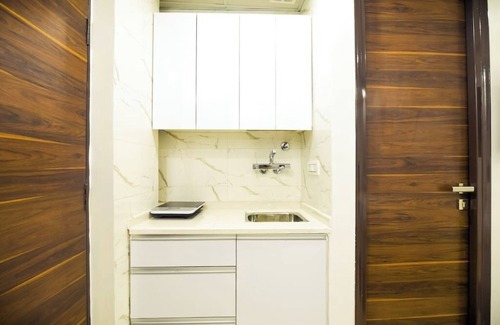 Gurugram Apartment | Studio apartment with patio &gym near global foyer