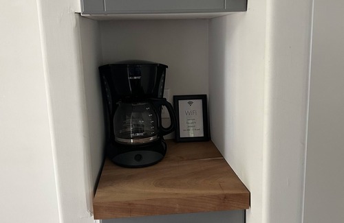 Saint Davids Apartment | Studio Apt located in the heart of Wayne
