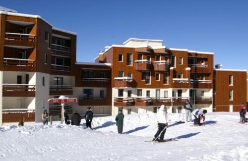 Prapoutel Apartment | Studio au pied des pistes, balcon, 3 couchages, casier à skis - FR-1-557-45