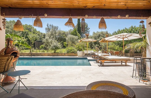 Le Beausset Apartment | Studio "belle époque" in Le Beausset in the heart of nature - Swimming pool